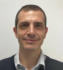 Dr. Javier Mariani